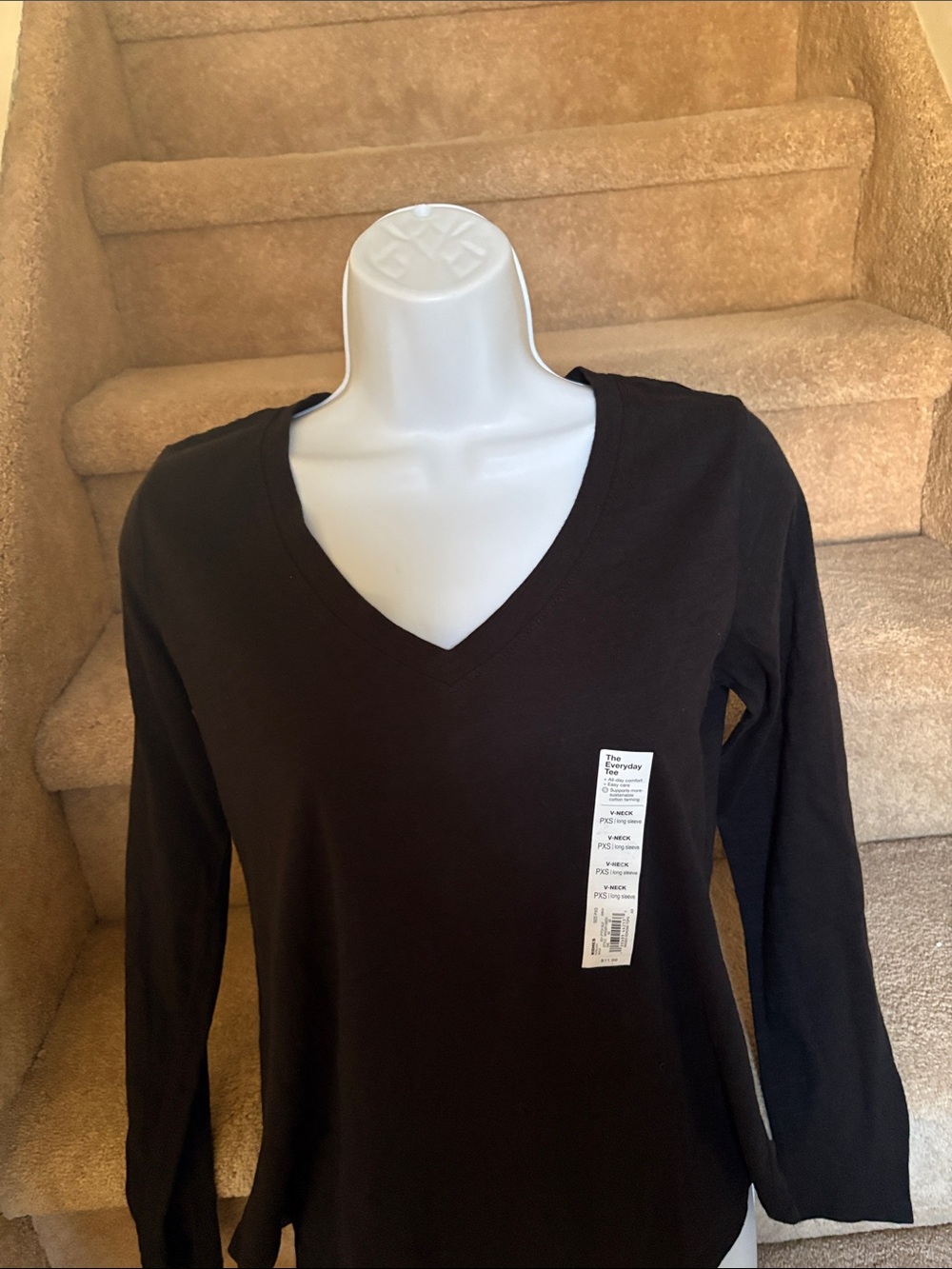 NWT Sonoma Women's Black V-Neck Long Sleeve Cotton Top in PXS